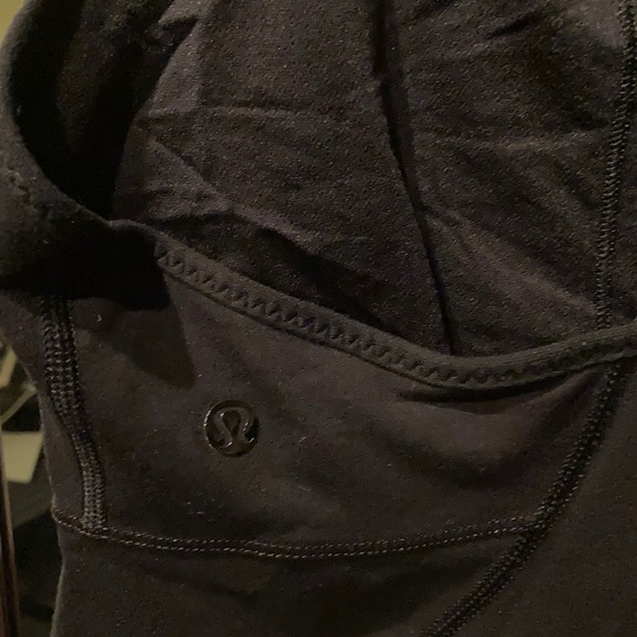 tight fit lululemon tank top - Picture 3 of 3